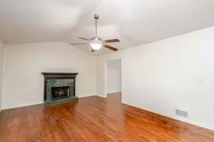 4937 Muirwood Dr, Powder Springs, GA 30127 - Photo 4