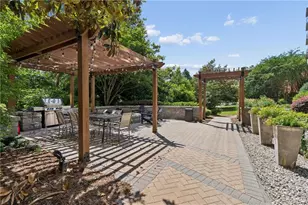 245 N Highland Ave NE, Atlanta, GA 30307 - Photo 32