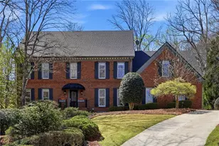 7300 Chattahoochee Bluff Dr, Atlanta, GA 30350 - Photo 2