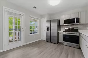 298 Hiawassee Dr, Woodstock, GA 30188 - Photo 10