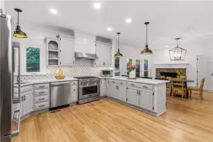 1655 Valor Ridge Dr NW, Kennesaw, GA 30152 - Photo 4