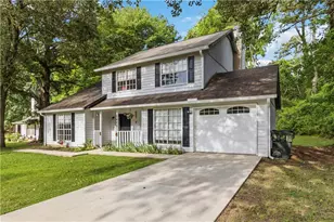 1405 Chelsea Downs Ln NE, Conyers, GA 30013 - Photo 2