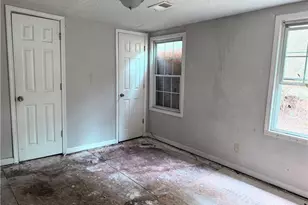 8122 Puckett St, Covington, GA 30014 - Photo 10