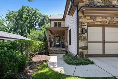2967 Lookout Place NE, Atlanta, GA 30305 - Photo 4