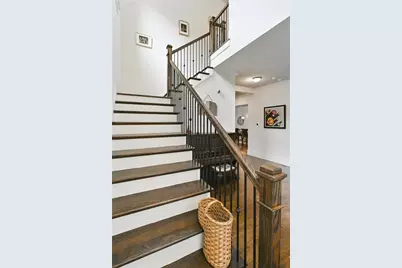 2967 Lookout Place NE, Atlanta, GA 30305 - Photo 6