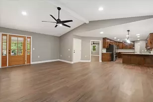 2513 N Carroll Ct, Villa Rica, GA 30180 - Photo 10