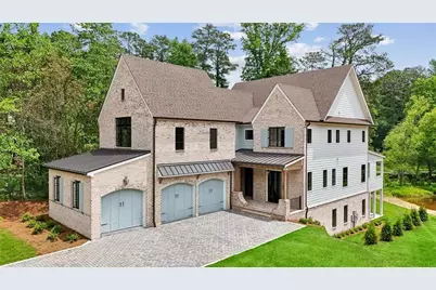 160 Lake Estates Drive, Roswell, GA 30075 - Photo 1