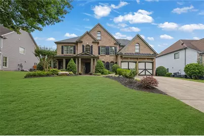 2715 Cezanne Lane, Cumming, GA 30041 - Photo 2