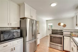 1275 Oak Grove Dr, Decatur, GA 30033 - Photo 8