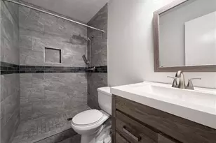 3630 Creekview Cir, College Park, GA 30349 - Photo 6