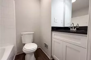 3630 Creekview Cir, College Park, GA 30349 - Photo 12