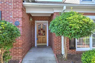 214 Manor Way, Cartersville, GA 30120 - Photo 4