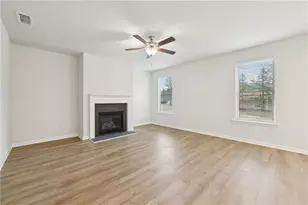 2525 Dixon Pl, Lawrenceville, GA 30045 - Photo 8