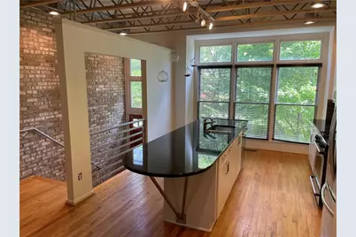 1325 Peachtree View NE, Brookhaven, GA 30319 - Photo 4