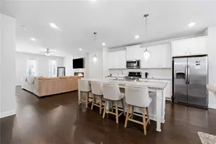 2375 Tarben Dr, Snellville, GA 30078 - Photo 2
