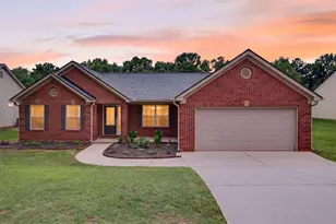 69 Red Bud Rd, Jefferson, GA 30549 - Photo 1