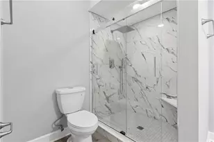 3777 Peachtree Road NE, Atlanta, GA 30319 - Photo 20