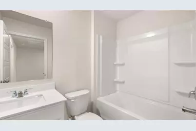 2052 Crossing Road, Stone Mountain, GA 30088 - Photo 22