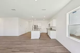 27 Crescent Blvd, Carrollton, GA 30116 - Photo 6