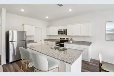31 Crescent Boulevard, Carrollton, GA 30116 - Photo 2