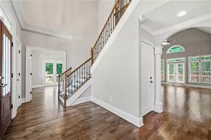 722 Iroquois Dr NE, Marietta, GA 30060 - Photo 2