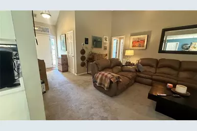 4724 Melbourne Trail, Flowery Branch, GA 30542 - Photo 4