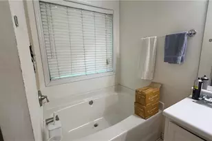 4724 Melbourne Trail, Flowery Branch, GA 30542 - Photo 12