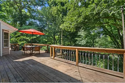 385 Ashley Court SE, Smyrna, GA 30082 - Photo 30