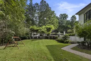 997 Davis Dr, Atlanta, GA 30327 - Photo 64