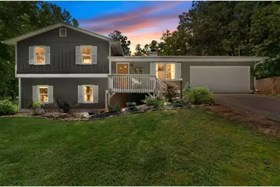 259 Cypress Circle, Carrollton, GA 30117 - Photo 2