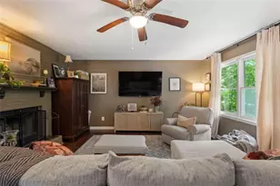 259 Cypress Cir, Carrollton, GA 30117 - Photo 10