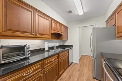 25312 Plantation Drive NE, Atlanta, GA 30324 - Photo 28