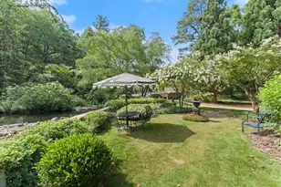 25312 Plantation Dr NE, Atlanta, GA 30324 - Photo 36