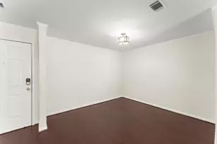 25312 Plantation Dr NE, Atlanta, GA 30324 - Photo 6