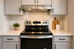 2543 Bradford Square NE, Atlanta, GA 30345 - Photo 2
