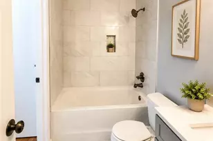 2543 Bradford Square NE, Atlanta, GA 30345 - Photo 4