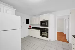 105 Stewart Dr, Atlanta, GA 30342 - Photo 8