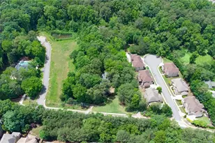 10600 Buice Rd, Alpharetta, GA 30022 - Photo 4