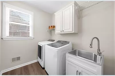 5350 Edgerton Drive, Peachtree Corners, GA 30092 - Photo 18