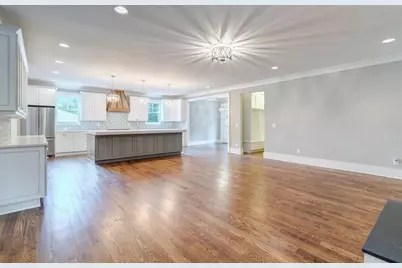 1375 Wessyngton Road, Atlanta, GA 30306 - Photo 36