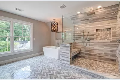 1375 Wessyngton Road, Atlanta, GA 30306 - Photo 10