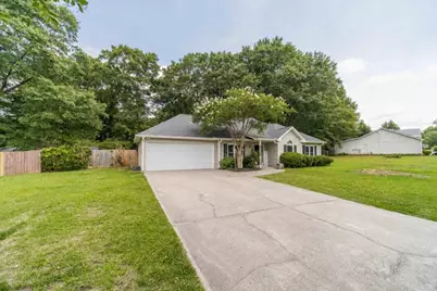 4180 Fox Chase Drive, Loganville, GA 30052 - Photo 2