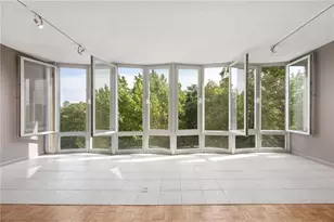 3060 Pharr Ct N, Atlanta, GA 30305 - Photo 12