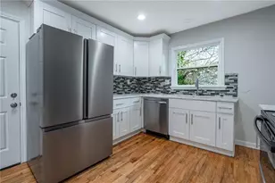 2868 Lynda Pl, Decatur, GA 30032 - Photo 8