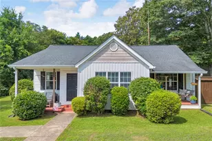 43 Hood St, Commerce, GA 30529 - Photo 1