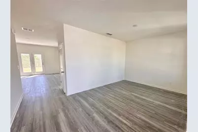 23 Crescent Boulevard, Carrollton, GA 30116 - Photo 2