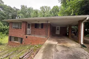4994 Velva Ct, Lilburn, GA 30047 - Photo 2