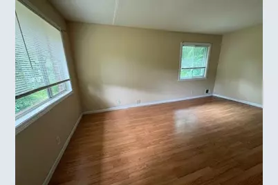4994 Velva Court, Lilburn, GA 30047 - Photo 4