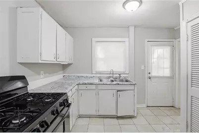 2275 Old Spring Road SE, Smyrna, GA 30080 - Photo 10