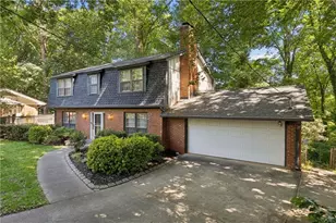 3646 Winview Ct, Tucker, GA 30084 - Photo 2